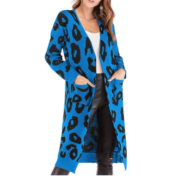 Sweaters - NWT Bold Thick Knit Leopard Print Pocket Cardigan